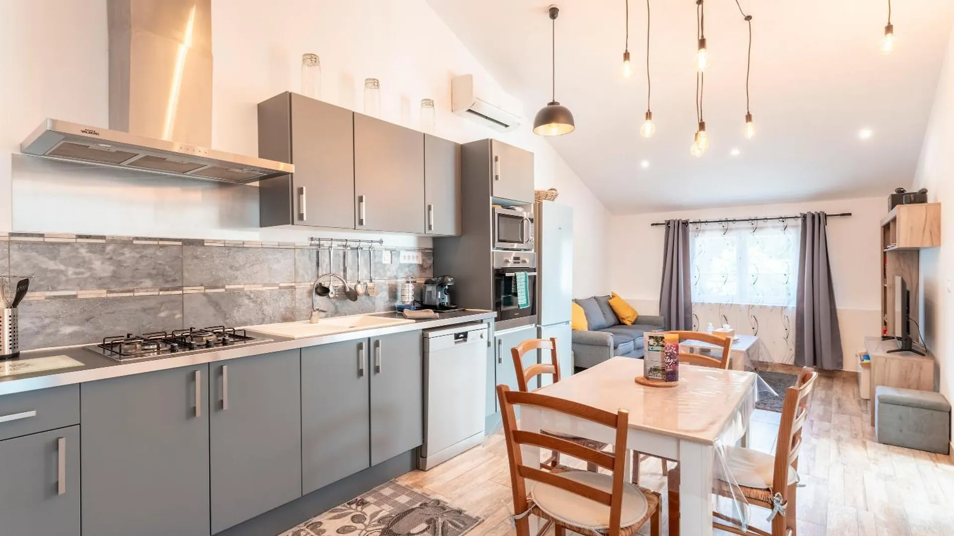Apartamento Gite En Campagne Leonie Avinhão França