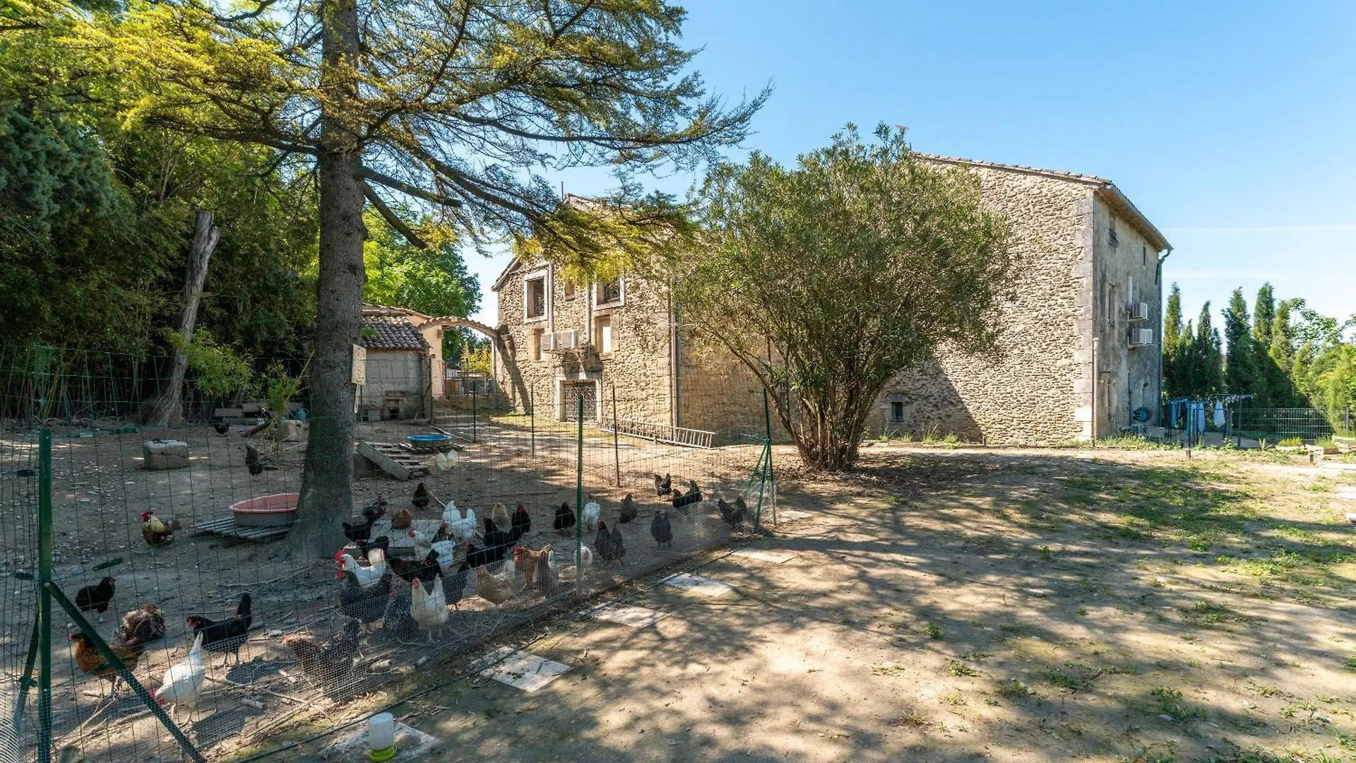Apartamento Gite En Campagne Leonie Avinhão